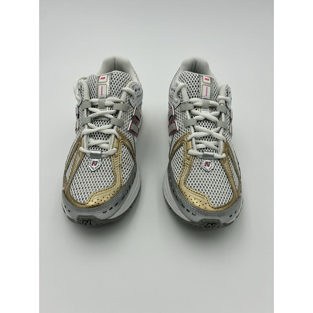 New Balance 1906R Grey Pink Gold Sneakers Women 8 Men 6.5 U1906RCH - Picture 2 of 8